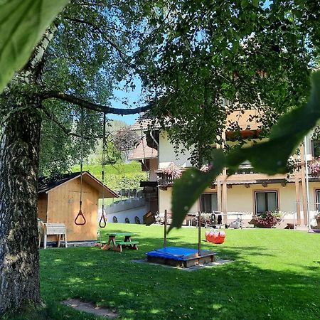 Urlaub Am Bauernhof Gaenser Sankt Peter am Kammersberg المظهر الخارجي الصورة