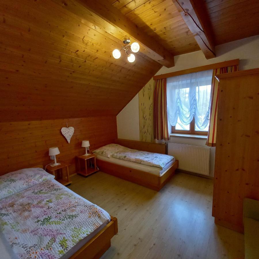 Urlaub Am Bauernhof Gaenser Sankt Peter am Kammersberg المظهر الخارجي الصورة